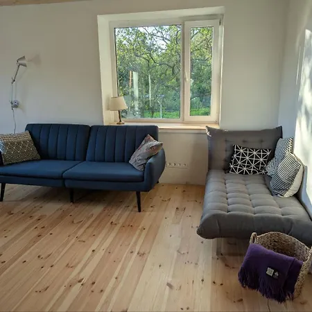 Cozy With A Fireplace In Appartamento Loksa