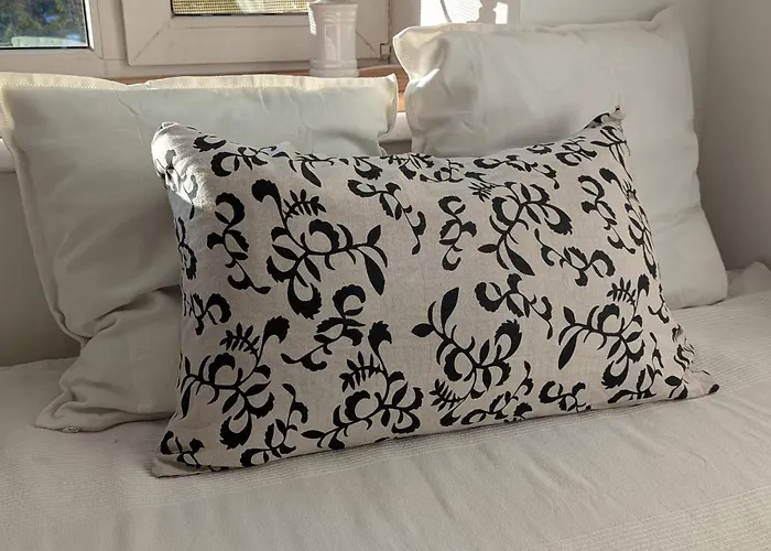 Cozy With A Fireplace In Apartment Loksa